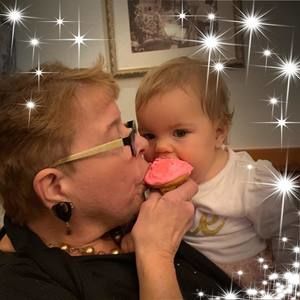 Meet your Posher, Rosemarie